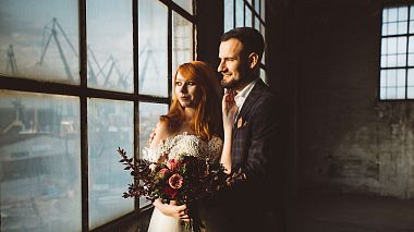 Award 2018 - Best Pilot - zoom zoom, dolly zooms