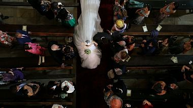 Award 2018 - Best Walk - walking on the moon