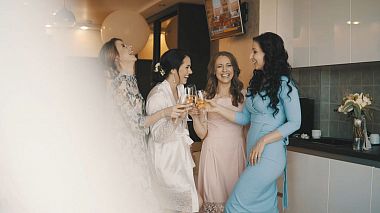 UaAward 2019 - Nejlepší kameraman - Vadym & Natalka