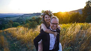 {награда} - {категория} - {заглавие}