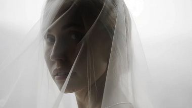 Award 2020 - 年度最佳视频艺术家 - è divinamente bella e pura