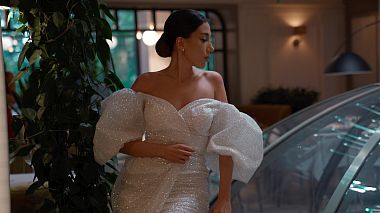 Russia Award 2021 - Nejlepší procházka - Timur and Sirusho