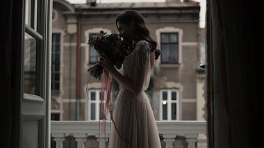 Poland Award 2021 - Best Colorist - SUAR // Moni & Mike