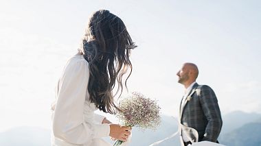 Italy Award 2021 - Best Walk - Lukas & Miroslava Elopement Wedding
