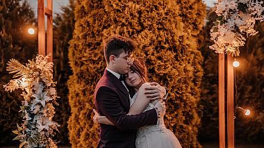 Award 2021 - Best Walk - Молодость