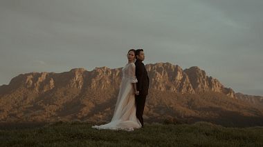 Award 2022 - 年度最佳视频艺术家 - Karmina + Sergs | Feature Film