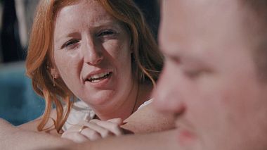 Award 2022 - 年度最佳视频艺术家 - Sarah & Judd (The story of)