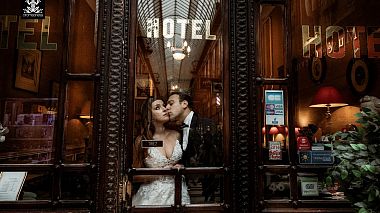 Italy Award 2022 - Best Walk - Paris