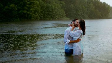 Poland Award 2022 - Best Walk - Monika i Marek - Lake in The rain