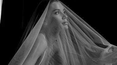 Award 2023 - Best Filmmaker - Love in the rain