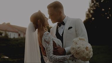 Poland Award 2023 - Best Colorist - Different shades of love