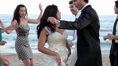 Videograf LuzdeFlash.com photo+video din Tarragona, Spania - Rain over me, clip muzical