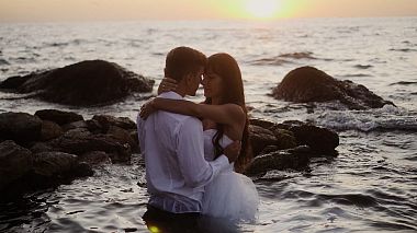 Videographer Darwin Solivagant from Chișinău, Moldavie - Hold Our Heart, engagement, event, wedding