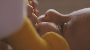 Videografo Florin Petrica da Timișoara, Romania - Daria - Christening Day, baby