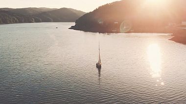 Videographer Dmitriy Vlasenko from Krasnojarsk, Russland - Love in a sea, drone-video, engagement, wedding