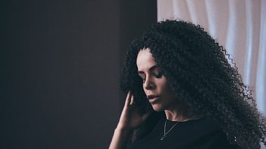 来自 基辅, 乌克兰 的摄像师 Dmitry Shyrokov - Masha curly girl, erotic