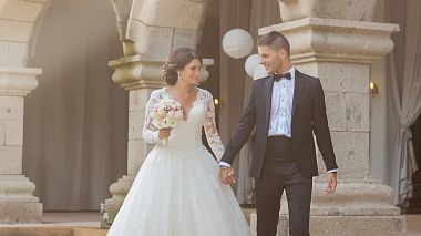 Videógrafo Estudiodellas Fine Art Studio de Peso da Régua, Portugal - Emilie + Alexandre SDE, SDE, drone-video, engagement, showreel, wedding