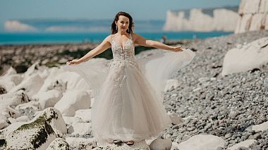 Videógrafo 3FILM de Suwałki, Polonia - Seven Sisters Cliffs - D&L, engagement