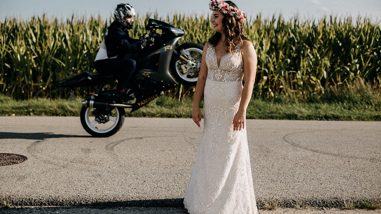 He loves her and... his bike | Beata & Marcin