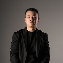 Videographer Denis Khen