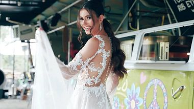 Videógrafo Alina Aluas de Bucarest, Rumanía - WeddingDress, engagement, event, wedding