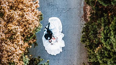 Videographer Mauro Sciambi Films from Rome, Italie - "Love is in the Air", drone-video, engagement, wedding