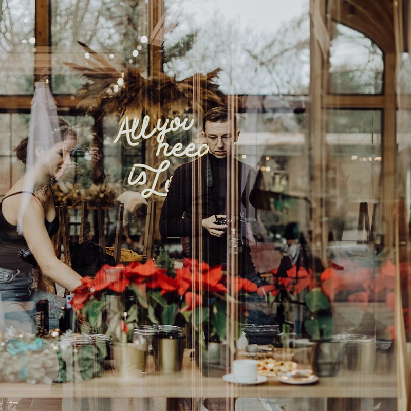 Videographer Dominik Rzedzicki Filmuje