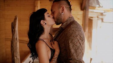 来自 锡拉库扎, 意大利 的摄像师 Roberto Gennaro - Elopement in Sicily - Davide & Raffaella, engagement, erotic