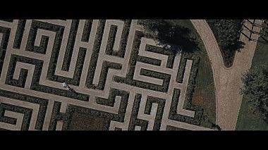 Videograf ZHenya Pavlovskaya din Kiev, Ucraina - Hot Labyrinth. Teaser, clip muzical, erotic, filmare cu drona, logodna, nunta