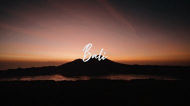 Vladivostok, Rusya'dan Peter Shelevilya kameraman - Bali Travel, müzik videosu, nişan, raporlama, reklam, showreel