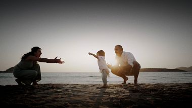 来自 锡罗斯, 希腊 的摄像师 George  Roussos - Beutifull Family Moments.., SDE, baby