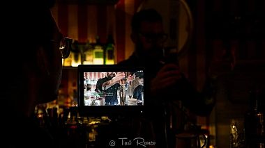 Katanya, İtalya'dan Turi Romeo kameraman - COME NASCE UN COCKTAIL? (IN MENO DI 1 MINUTO, NO?), reklam