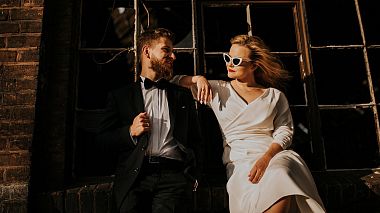 Videographer LIGHTLEAVES Wedding Stories from Lublin, Polsko - Wzruszający teledysk ślubny Kingi i Adama! | 22/08/2020 | Parczew | LIGHTLEAVES Wedding Stories, drone-video, reporting, wedding