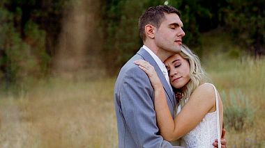 Videographer Amid Films đến từ Beautiful Forest Bohemia at Graegle Corner Barn - Jason & Kirsten, drone-video, event, wedding