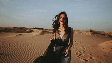 来自 基辅, 乌克兰 的摄像师 Ann Gonchar - To the moon and back \ свадебная съёмка в пустыне, engagement, wedding