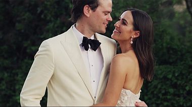 Videographer SIMPLY LOVELY FILM from Nice, France - Destination wedding in France - Bastide de Gordes, wedding