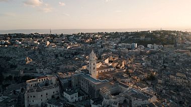 Videographer Denys (New Life Foto & Video) from Reggio Emilia, Italy - Matrimonio di Mei & Michele 09 09 2022, drone-video, event, wedding