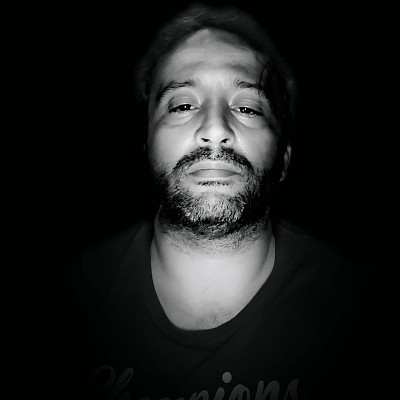 Videographer Teo Paraskeuas