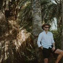 Videographer VISIGN Weddings