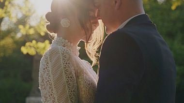 Videographer Marin Ivan from Padova, Itálie - No poses, no filters — just two souls, deeply connected., SDE, backstage, engagement, reporting, wedding