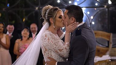 来自 博图卡图, 巴西 的摄像师 Ivan Fragoso - Thaiane + William, wedding