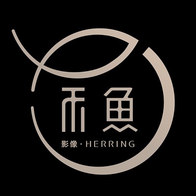 Видеограф He Yu