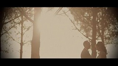 来自 彼得拉佩尔齐亚, 意大利 的摄像师 Dario Di Natale - Irene and Mario | Highlights, wedding