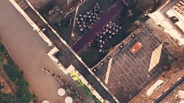 来自 阿雷佐, 意大利 的摄像师 Stefano Milaneschi - Ruslan & Tatyana - Russian Wedding Trailer in The Vincigliata Castle, wedding