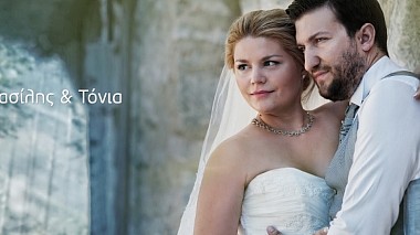 Videographer Costas Kalogiannis from Athènes, Grèce - Vasilis & Tonia - Wedding trailer, wedding