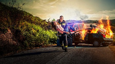 来自 布拉加, 葡萄牙 的摄像师 Coelhos Audiovisuais - Luis e Marlene | Firefighter, wedding