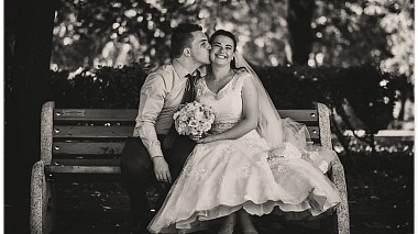 Videografo Victor Popov Film Company da Sofia, Bulgaria - Kity & Moni, wedding