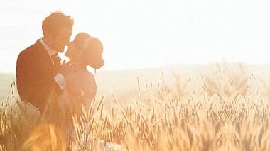 来自 佛罗伦萨, 意大利 的摄像师 EmotionalMovie - Wedding from Holland | Elena + Joris, engagement, wedding