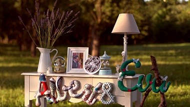 来自 布加勒斯特, 罗马尼亚 的摄像师 Academia de Film - Save the date Radu&Cristina, event, invitation, wedding