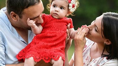 来自 克拉奥华, 罗马尼亚 的摄像师 Mitel Corici - Best moments Sofia Elena 21 JUNE 2015, baby